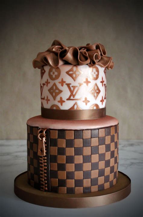 louis vuitton cakes images|louis vuitton cake topper.